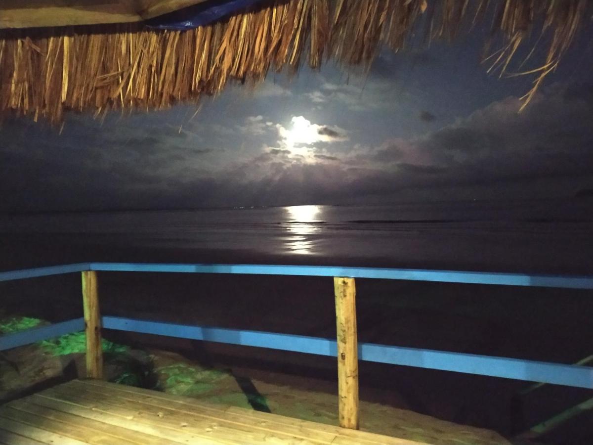 Oceano Azul, Beira Mar